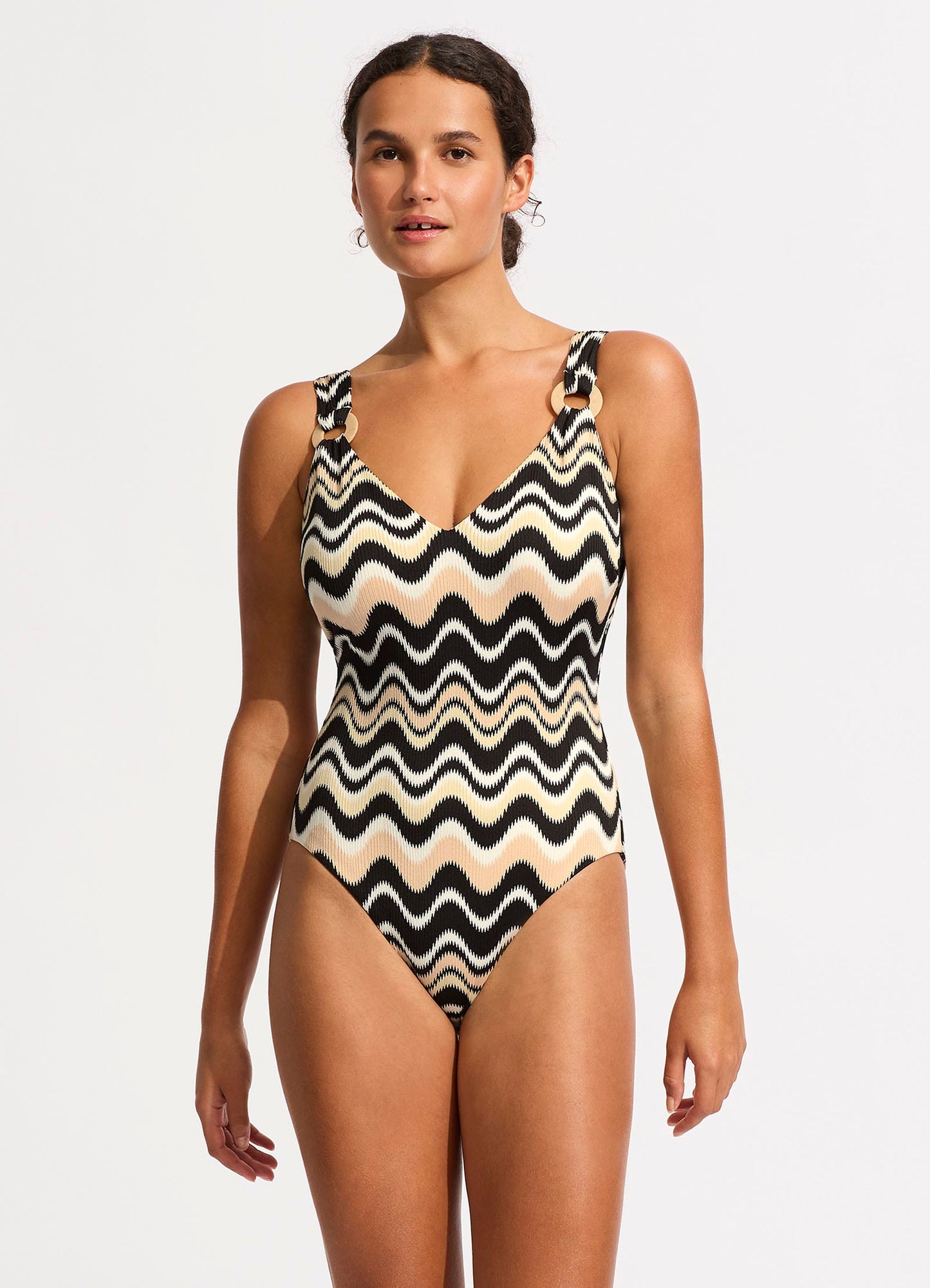  Neue Wave DD One Piece - Black