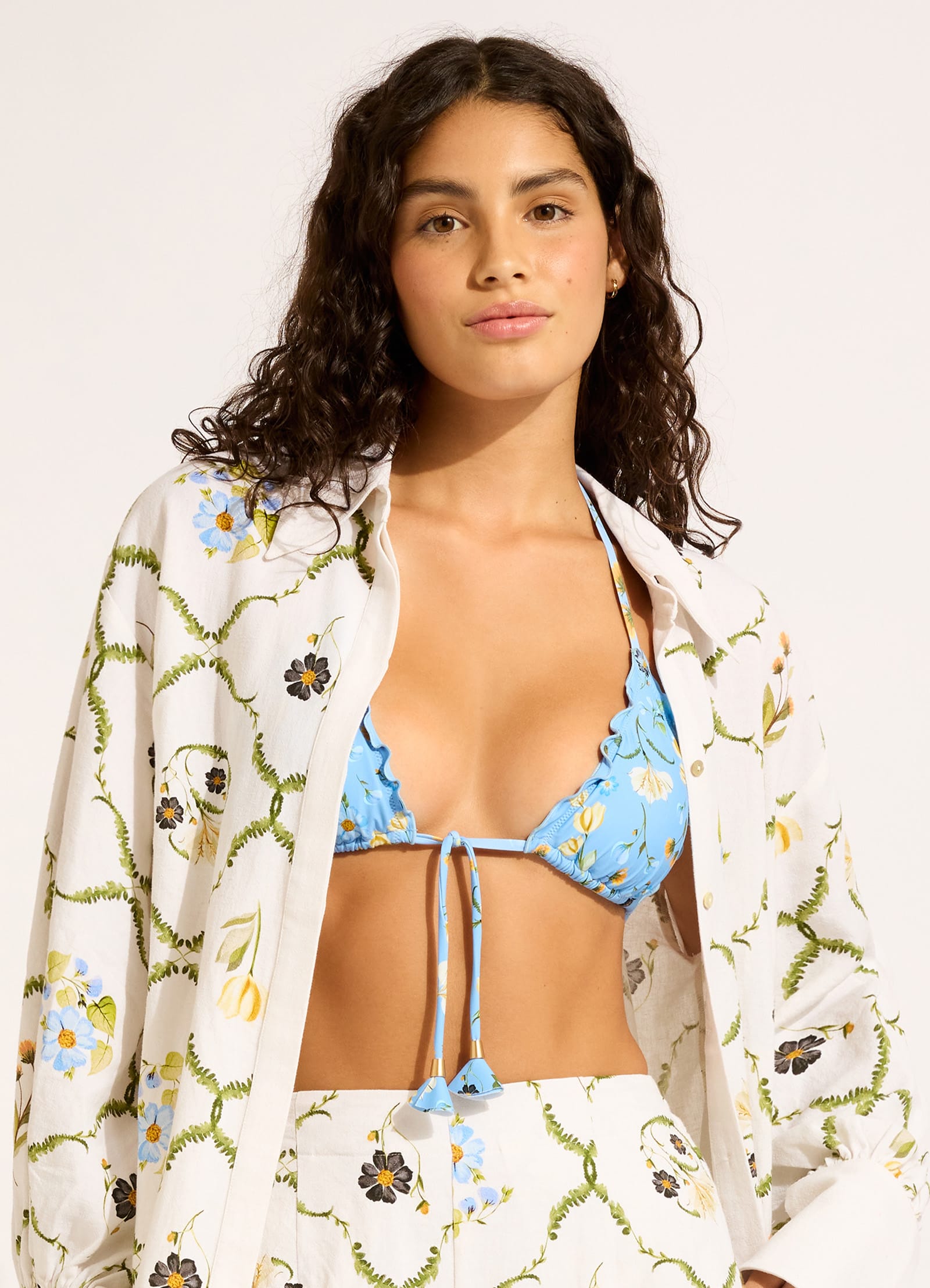  Modern Romance Bishop Sleeve Shirt