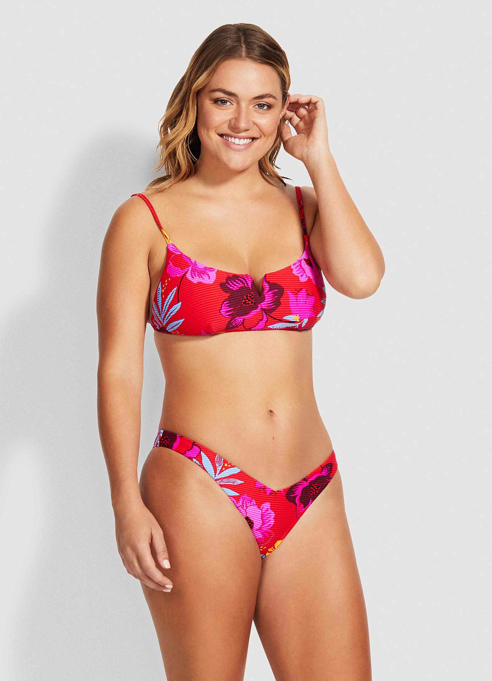  On Vacation V High Cut Rio Bikini Pants - Chilli