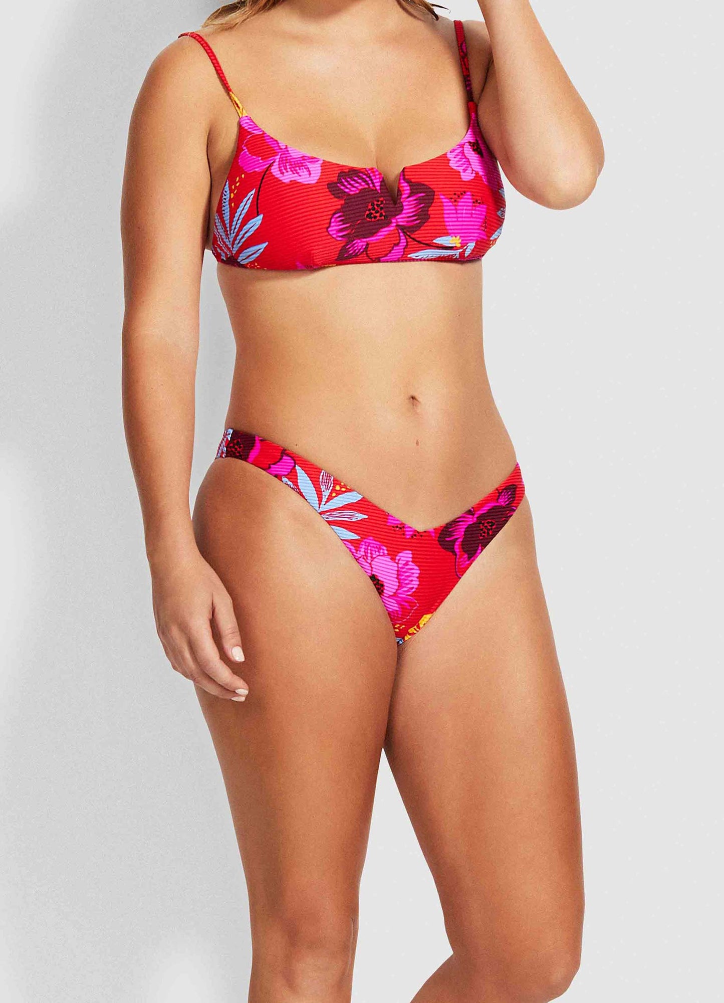  On Vacation V High Cut Rio Bikini Pants - Chilli