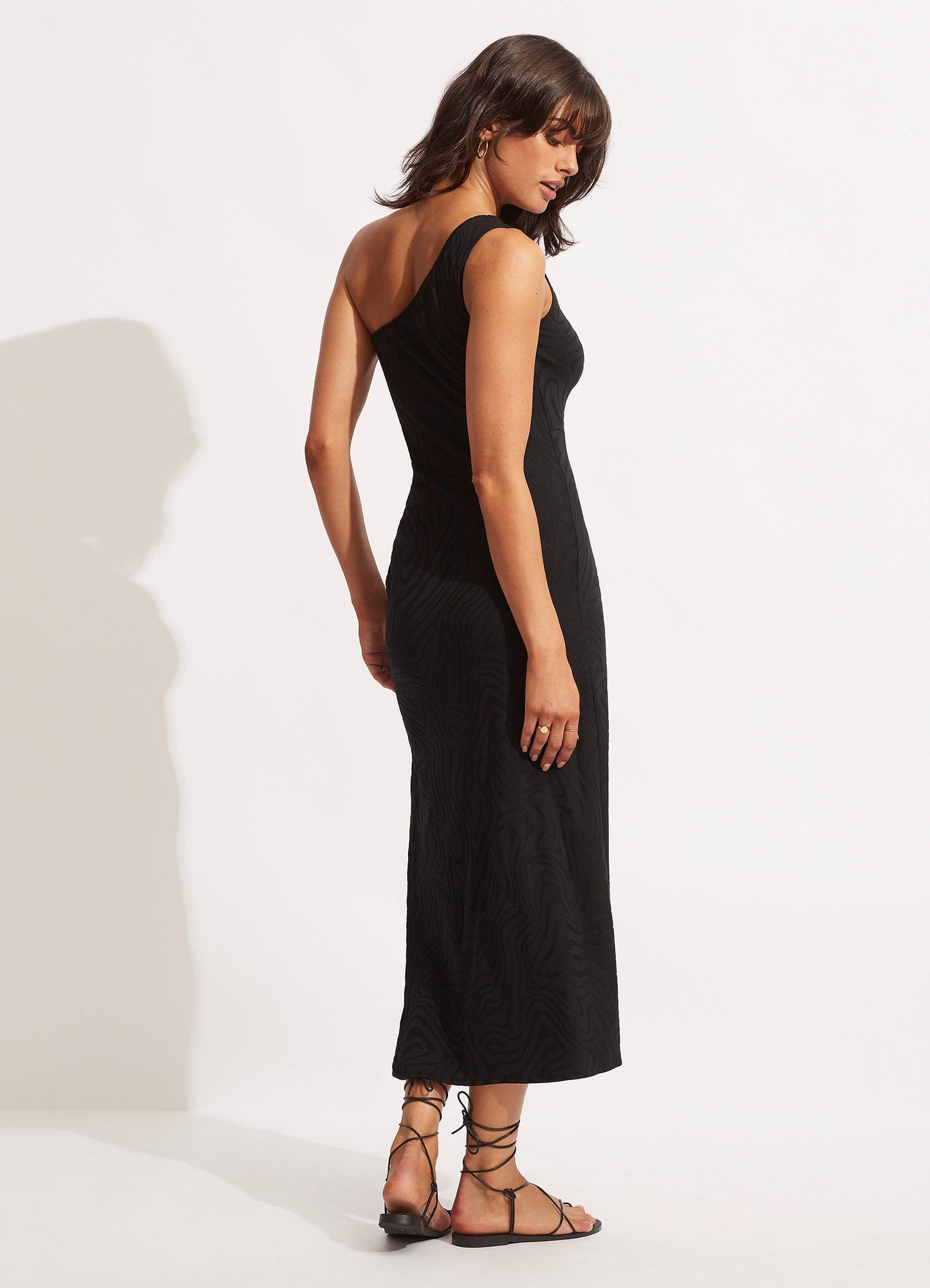  Second Wave One Shoulder Midi Dress - Black