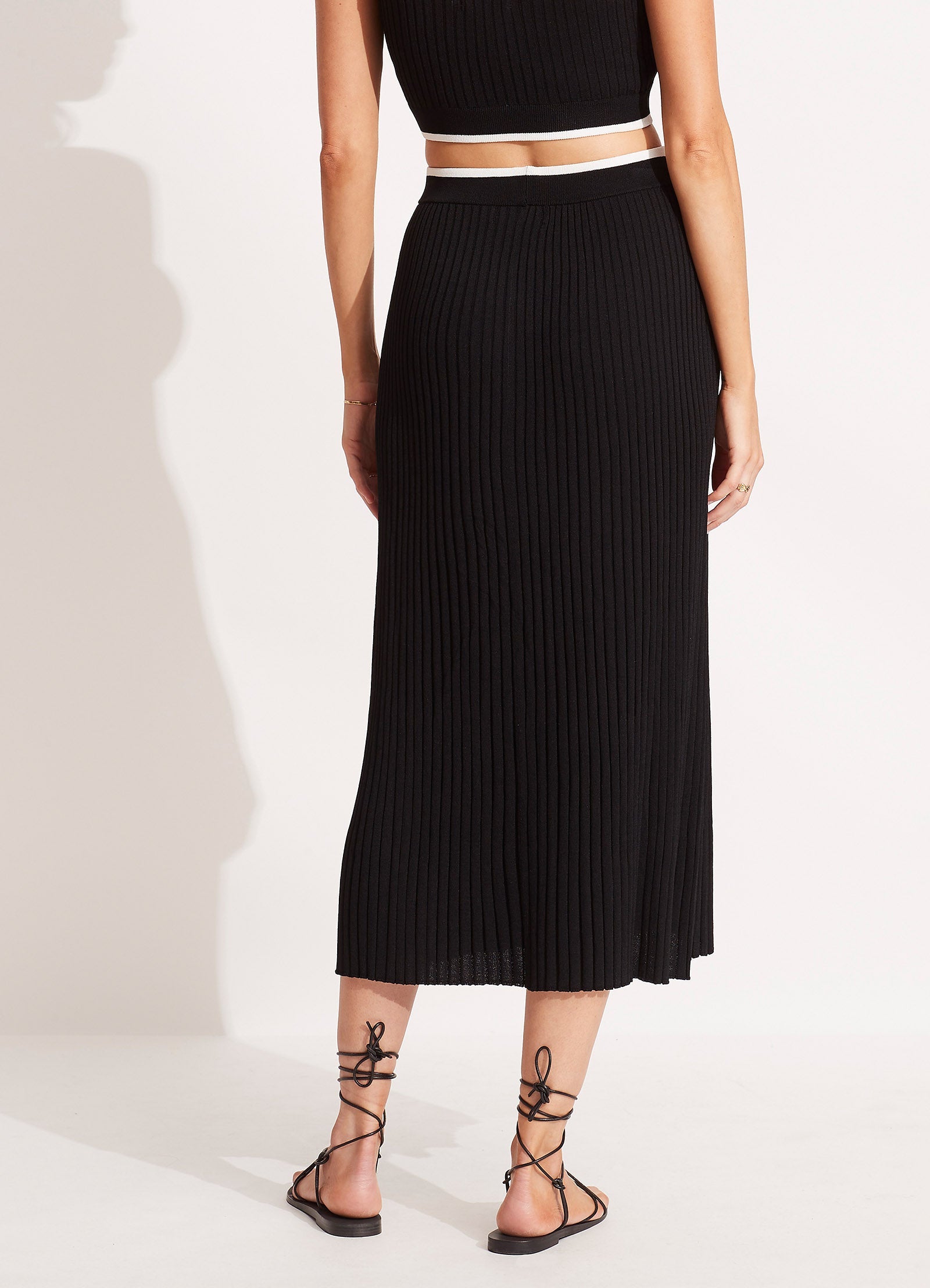  Coral Knit Skirt - Black