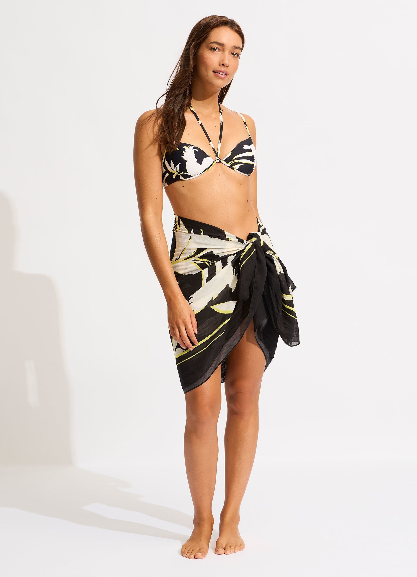  Birds Of Paradise Sarong - Black