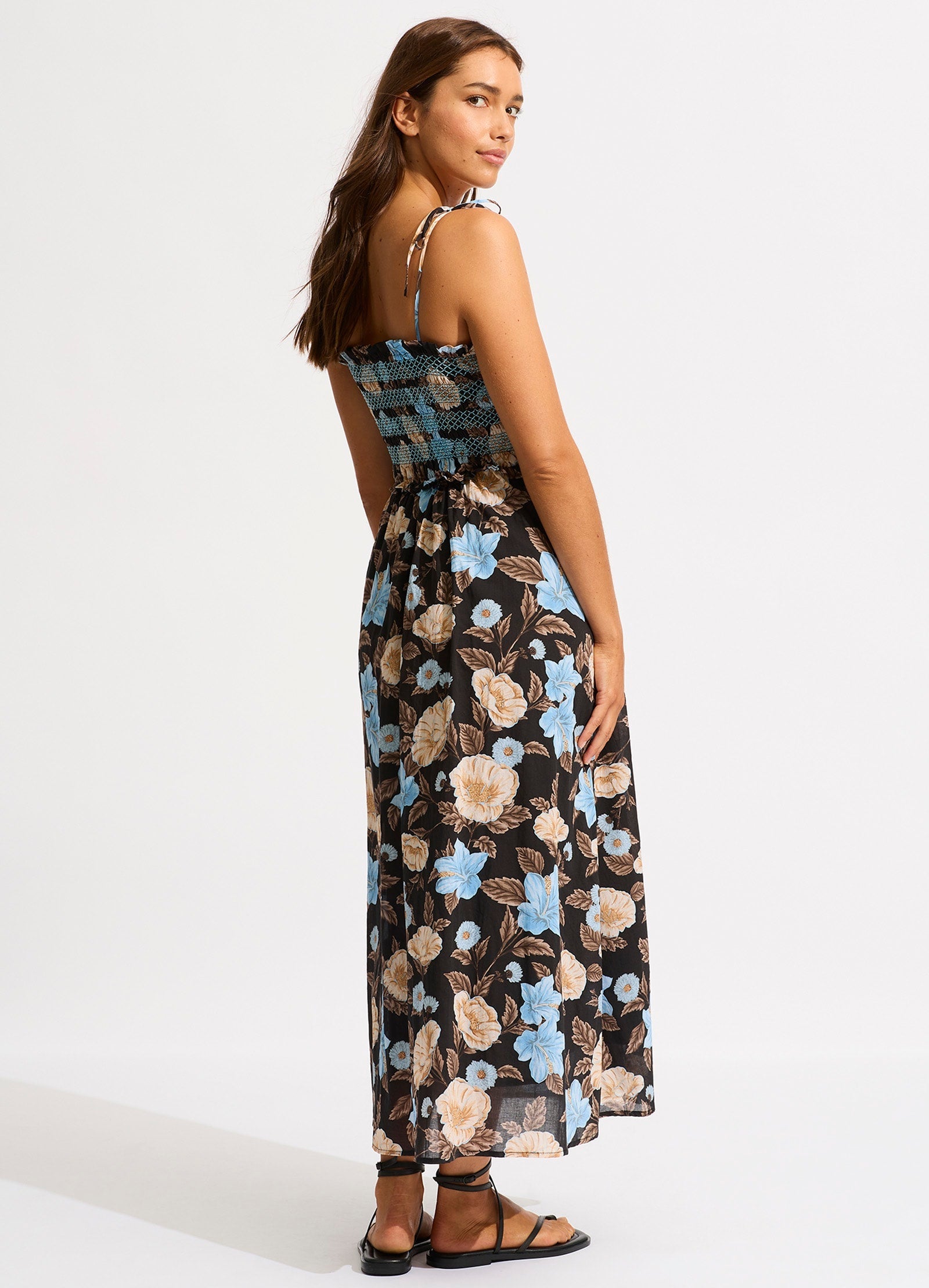  Garden Party Smocking Midi Dress - Black