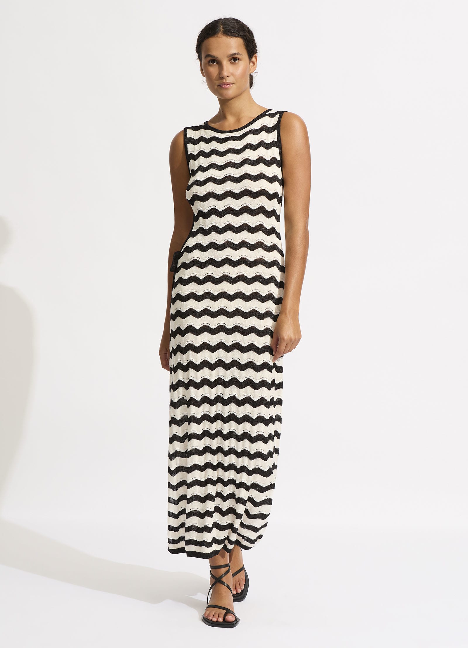  Cut Out Knit Maxi Dress - Black