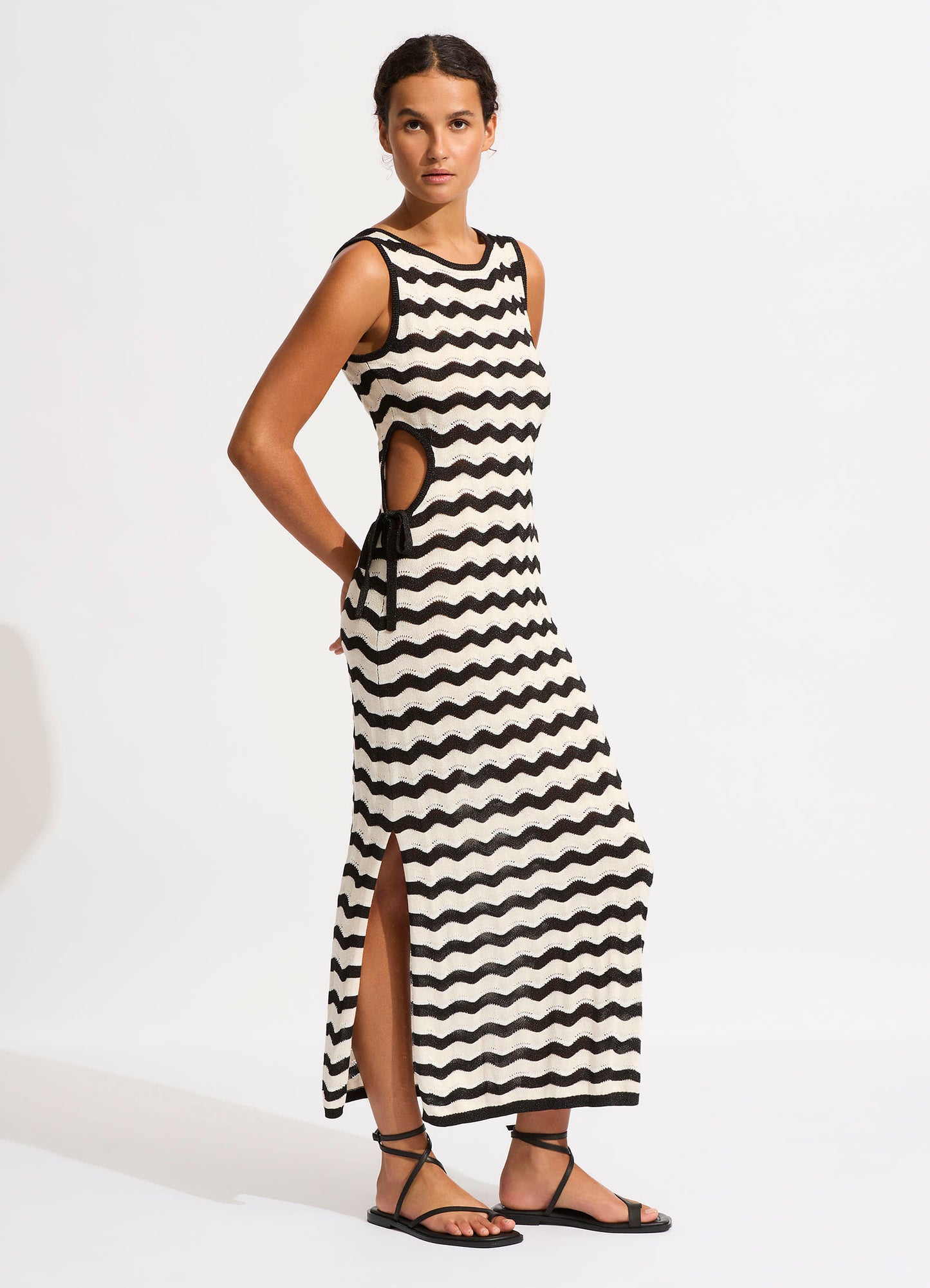  Cut Out Knit Maxi Dress - Black