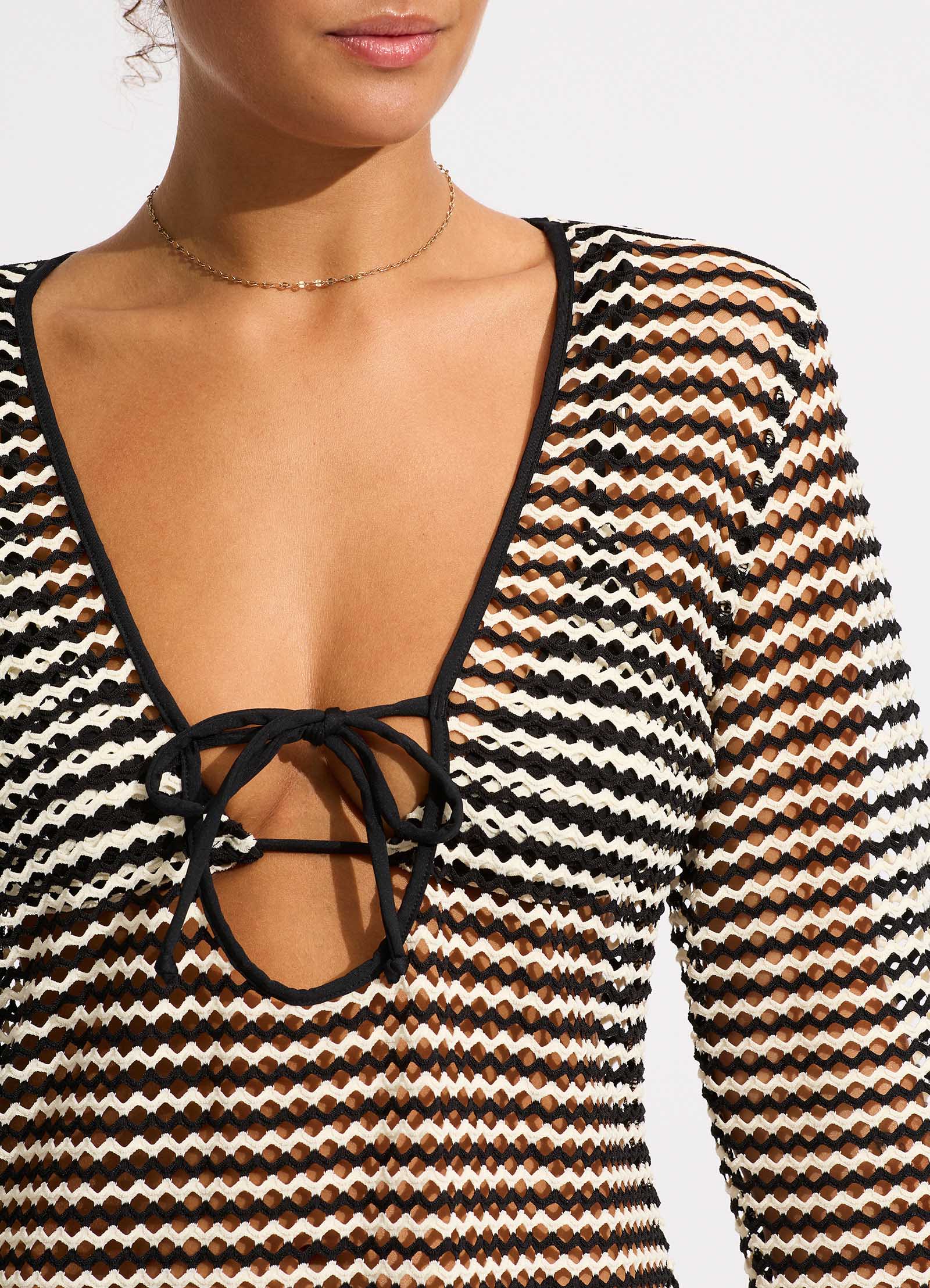  Mesh Effect Cover Up - Black