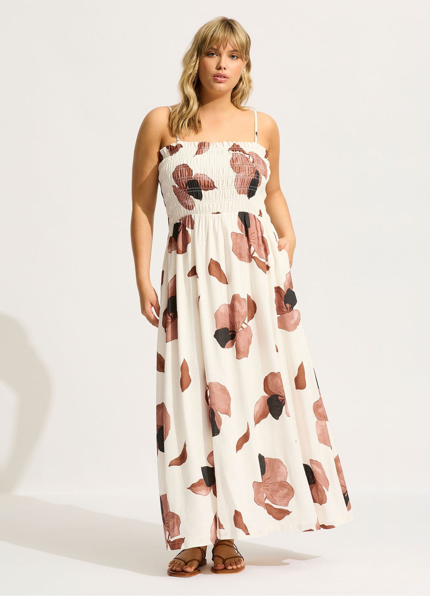  Secret Garden Shirred Maxi Dress - Black